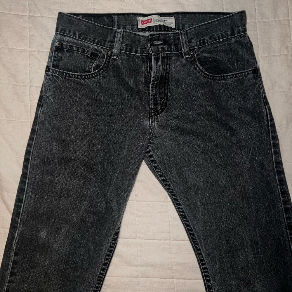 513 Levis low rise straight leg fit